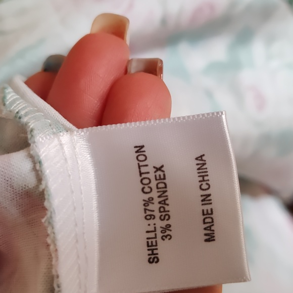 NWT Vivacious Vixen Halter Dress Pinup Roses 4X - Picture 7 of 7